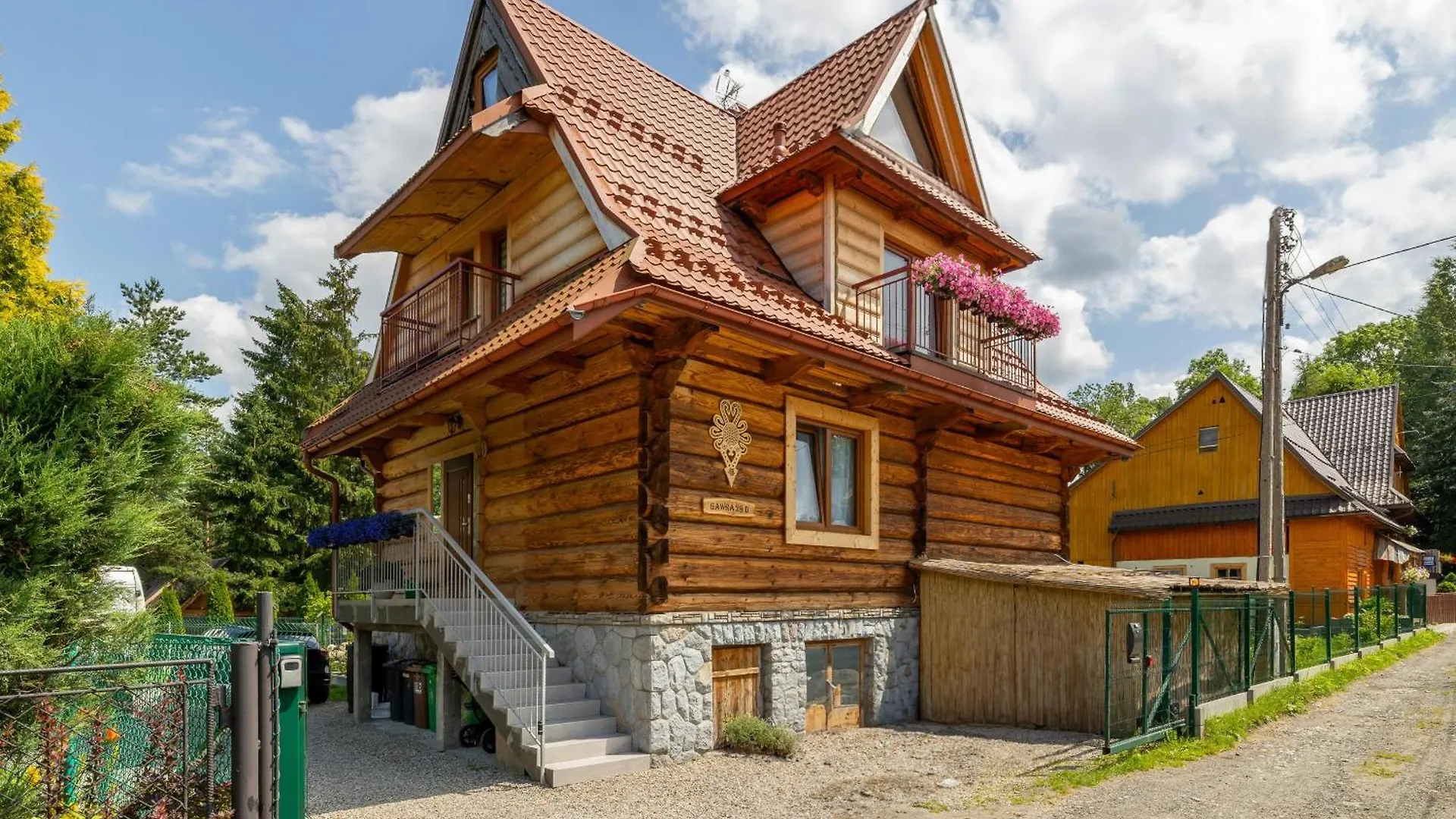 Atmospheric Apartment In A Mountain Lodge Zakopane By Noclegi Renters contacts